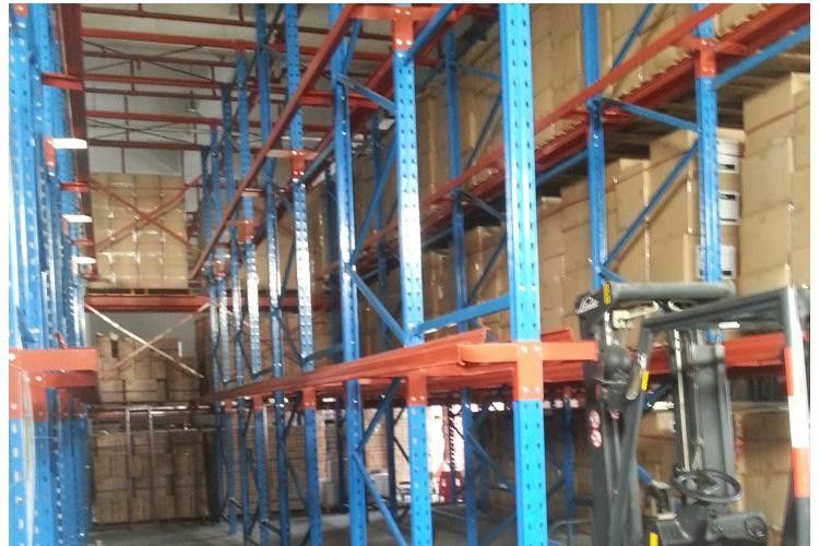 Système de stockage réglable de racks de palettes, systèmes de stockage de racks de palettes pour le stockage à froid