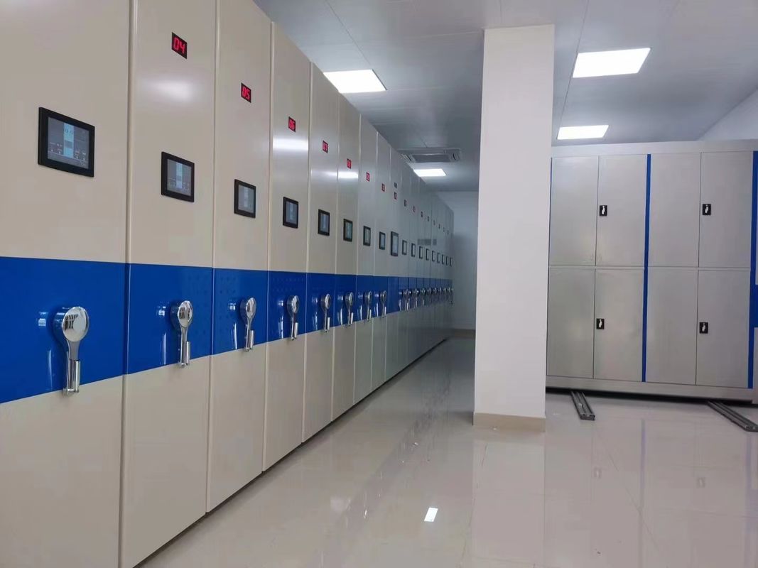 Armoire de fichiers en acier gris sécurisé avec des étagères réglables verrouillage de sécurité et verrouillage à clé à 3 points