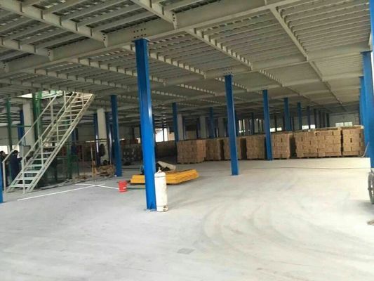 Structure en acier de sécurité Planchers mézanins industriels, plateforme de stockage mézanin assemblée