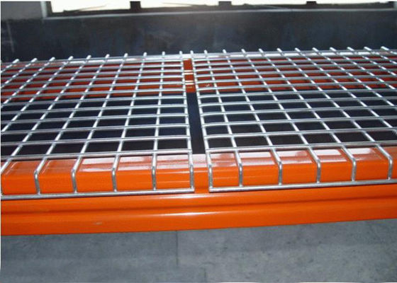 Plateaux de rangement de palettes pour entrepôts solides sur mesure avec revêtement en treillis galvanisé soudés