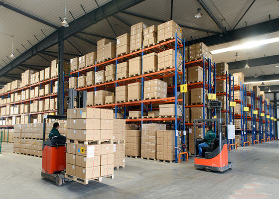 Systèmes de rayonnages de palettes métalliques pour solutions de stockage en entrepôt