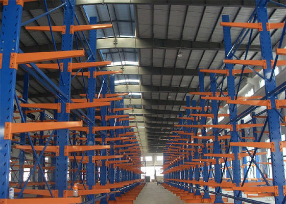 Étagères d' entrepôt en acier au carbone Q235, étagères de stockage de matières premières