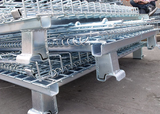 Un conteneur en fil de fer pliable mobile, une cage en fil d' acier avec traitement de surface galvanisé