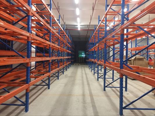 Unités d'étagères en métal lourd sur mesure pour entrepôt industriel