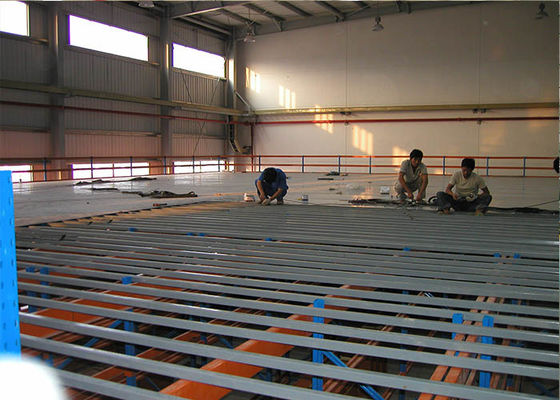 Couche en poudre de planchers industriels en acier mezzanine avec passerelles pour entrepôt