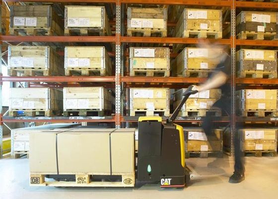 Étagères de stockage industrielles en acier sur mesure, laminées à froid