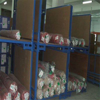 Contenant de stockage et de transport de tissu métallique pliable