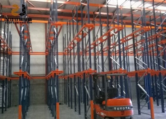 500-4000 kg/palette Entraîner et traverser les étagères Taille personnalisée
