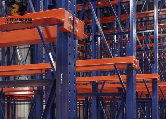 Couche en poudre pour les marchandises unifiées à palettes utilisées dans les rayonnages