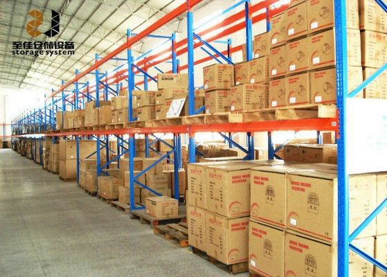Fabricants de plateaux de rangement pour entrepôts industriels