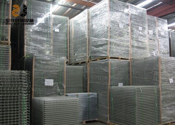 Systèmes de stockage de rayonnages d'entrepôt industriel