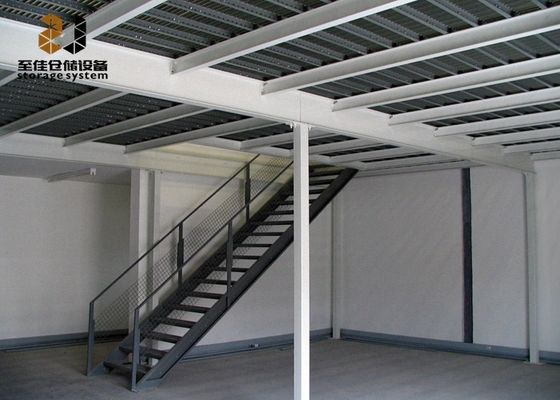 Travaux lourds de stockage industriel à plusieurs niveaux Planchers de mezzanine facilement assemblés