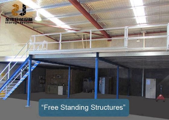 Système de plateforme mézanine flexible avec capacité d'escalier de 500 kg à 4000 kg/m2