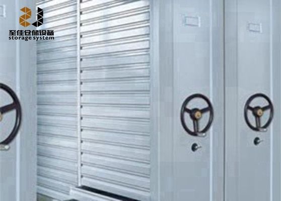 Armoire à fichiers latéraux métalliques / Systèmes mobiles de garde-robe
