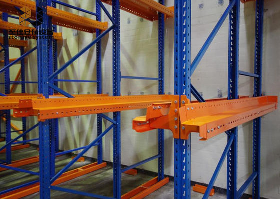 Réservoirs de stockage automatisés à plusieurs niveaux réglables pour la protection contre la corrosion