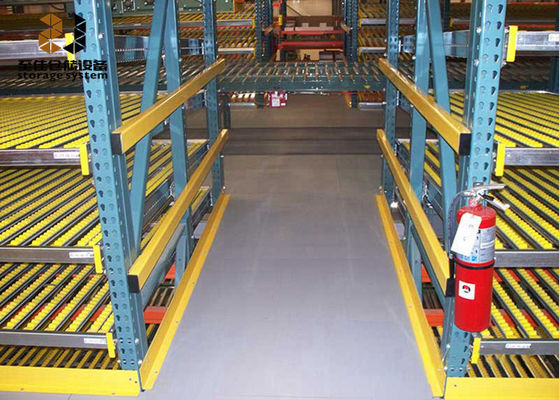 Étagères de stockage industrielles en acier indépendantes de 1500 kg maximum Étagères de débit en carton