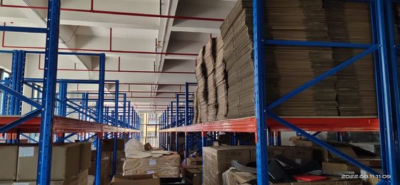 Étagères de stockage en acier industriel lourd réglables avec protection contre la corrosion