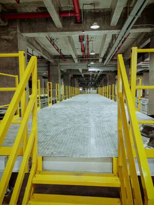 Plate-forme de levage de poutre en I à usage lourd